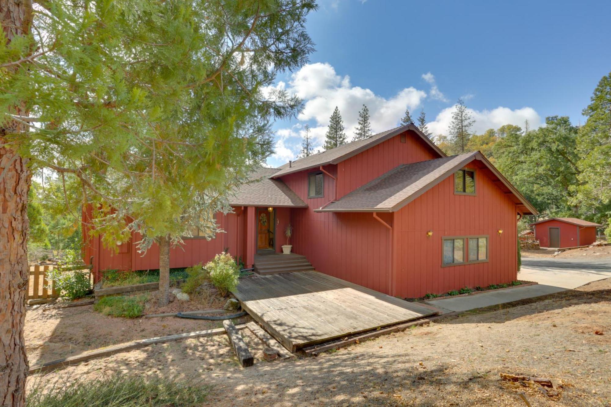 Pet-Friendly Escape With Game Room And Fire Pit! North Fork Экстерьер фото