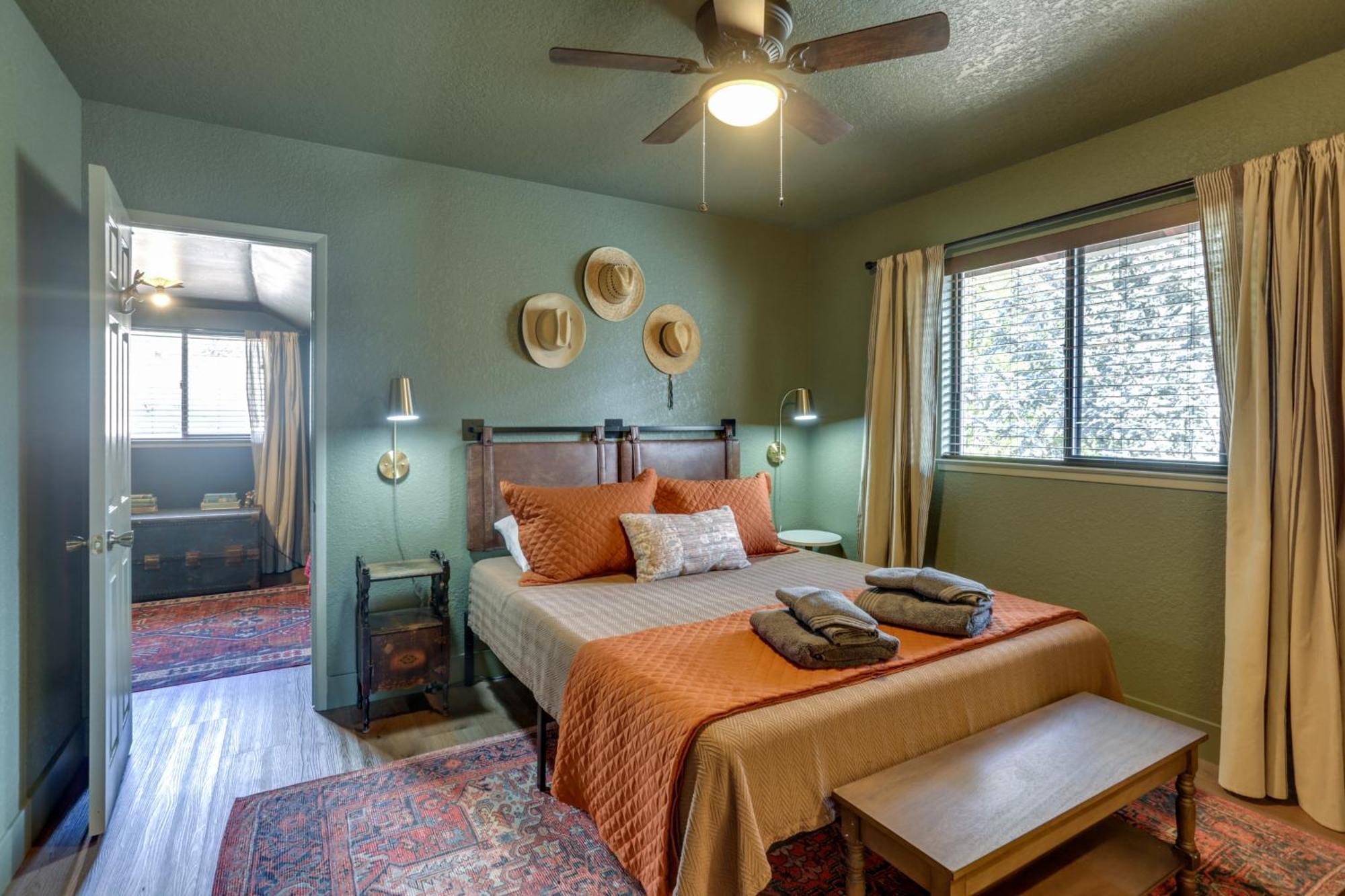 Pet-Friendly Escape With Game Room And Fire Pit! North Fork Экстерьер фото